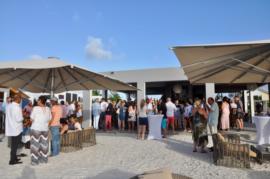 Delfins Beach Resort opent officieel haar deuren